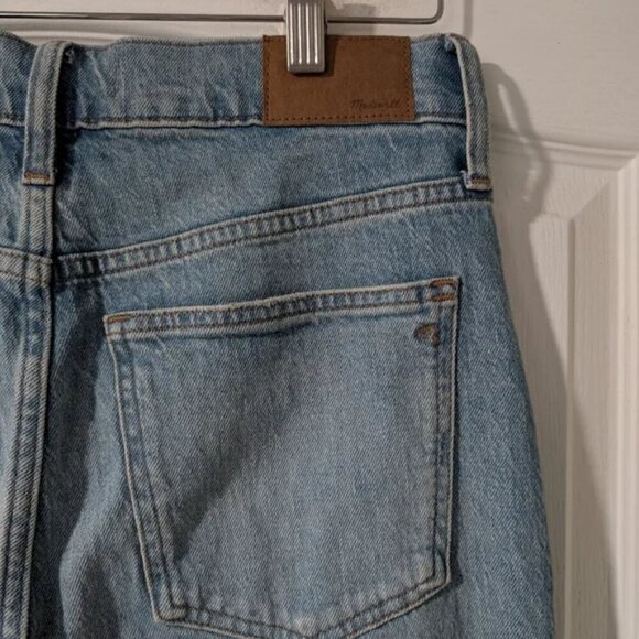 NWT Madewell | The Perfect Vintage Jean in Coney Wash: Destroyed Edition - Picture 10 of 15